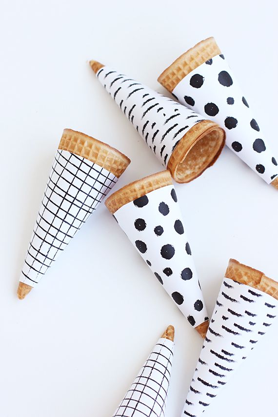 Wedding - Black-and-White Ice Cream Cone Wrappers (Free Printable!)