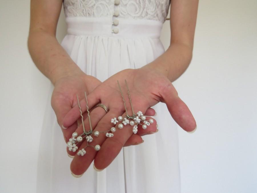Свадьба - Wedding Hair Pin set of Two (2), wedding hairpiece, wedding accessory, bridesmaid accessories, boho wedding, bridesmaid pins, Babies breath