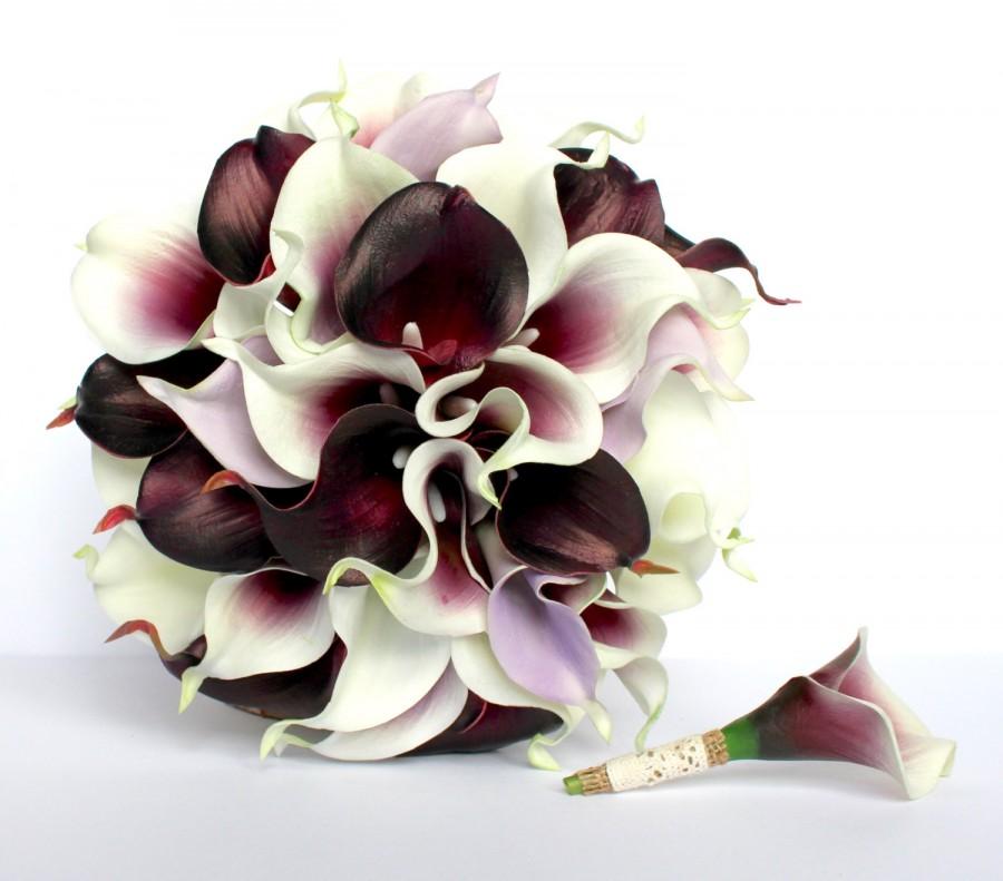 Mariage - Purple Calla Lily Wedding Bouquet , Dark Plum Purple , Piscasso , Lavender and White , Wedding Bouquet