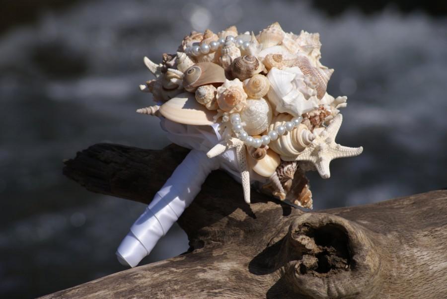 Hochzeit - Starfish and Seashell Bouquet