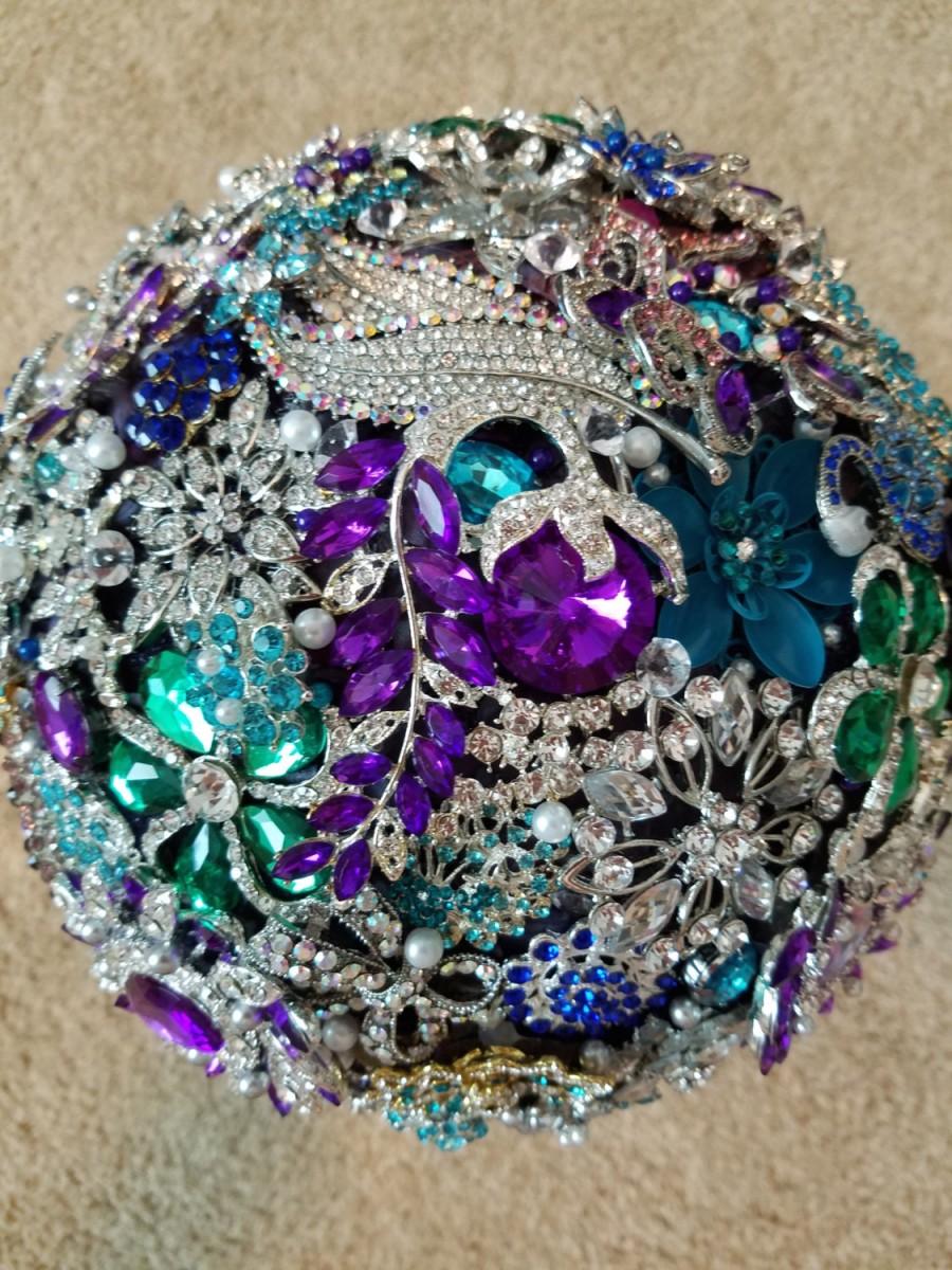زفاف - Peacock Brooch Bouquet - Made to Order - Purple, Teal, Green & Blue Bouquet