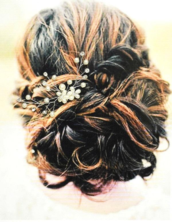 Hochzeit - Prague Bridal Hair Comb, Wedding Hair Comb, Pearl and Crystal Hair Comb, Bridal Wedding Hair Accessories, Floral Bridal Headpiece