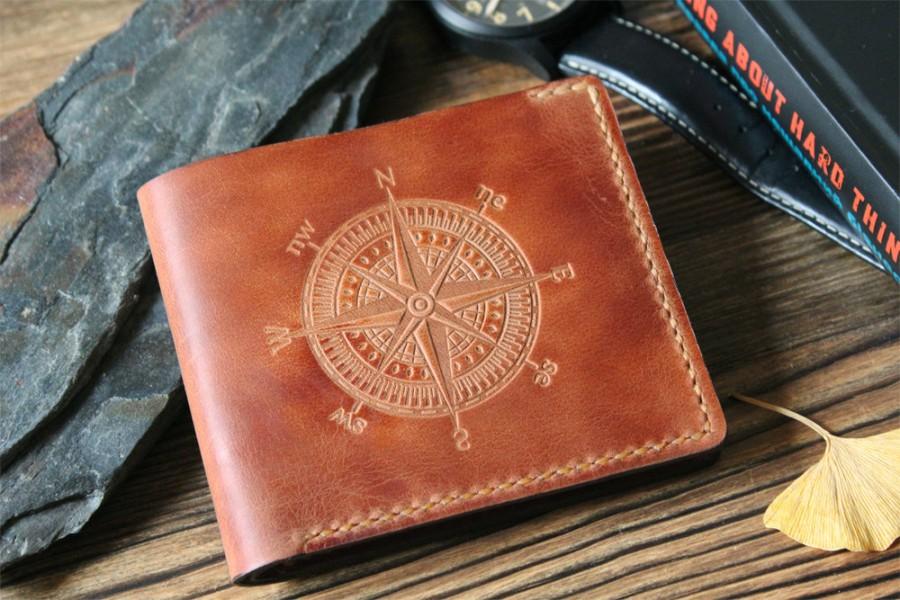 Mariage - Mens wallet Leather wallet Mens gift for dad inspirational quote mens leather wallet personalized compass slim wallet husband gift hannibal