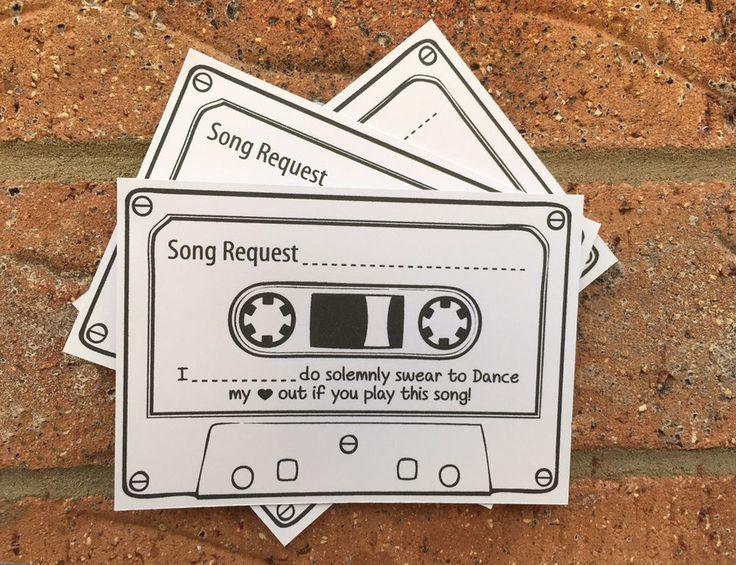 Hochzeit - 20 Wedding Song Request White Cards Vintage Retro Shabby Chic Cassette Tape