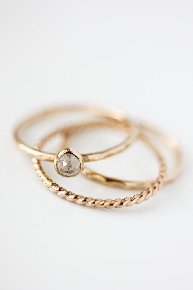 زفاف - Rose cut silver grey diamond ring, engagement ring, coloured diamond, rustic, alternative, modern, organic, april birthstone
