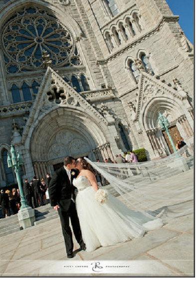 Mariage - 120 inch cathedral wedding veil, bridal veil, simple, elegant, classic, plain, sheer, raw cut, white, diamond white, light ivory, and ivory