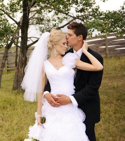 زفاف - 30 inch 2 tier fingertip wedding veil, bridal veil, simple, classic, plain, sheer, soft, white, diamond white, light ivory, and ivory