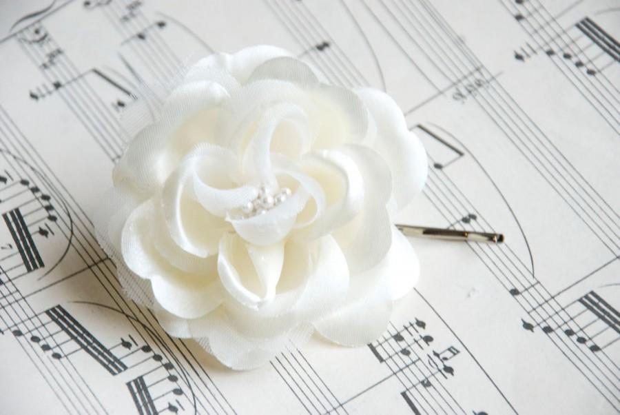 Wedding - Weddings White Hair Flower, Bridal Hair Piece Bridal Head piece (includes 1 hair pin) White or Ivory Wedding Hair flower Clip
