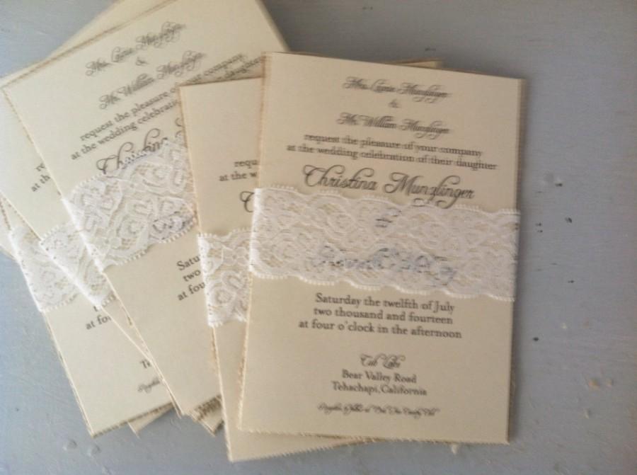 زفاف - Rustic Kraft Wedding Invitations with lace belly band and natural burlap-150 Count