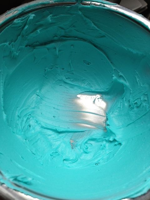 زفاف - Making Tiffany Blue Buttercream Frosting….