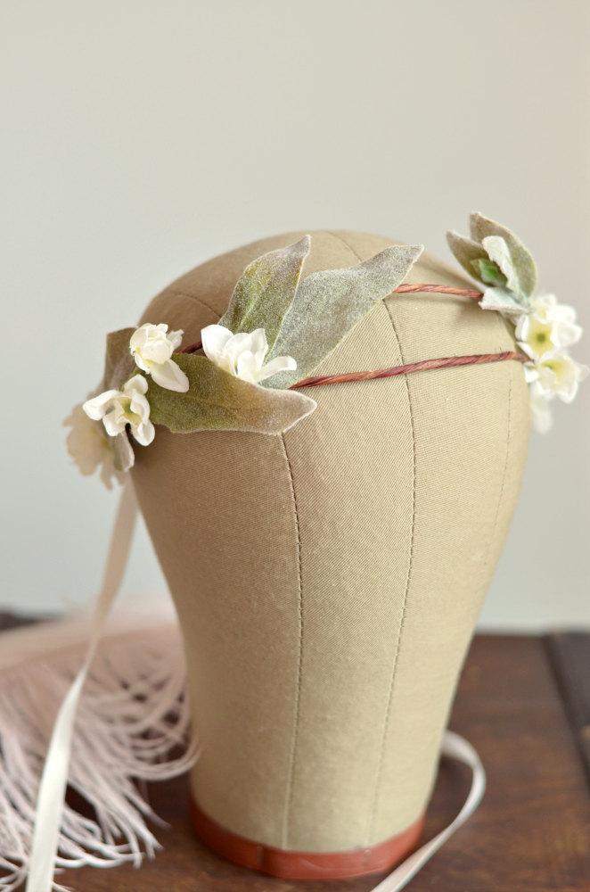 زفاف - Bridal headpiece, boho flower crown, ivory floral crown, hair wreath, wedding accessories - Daphne
