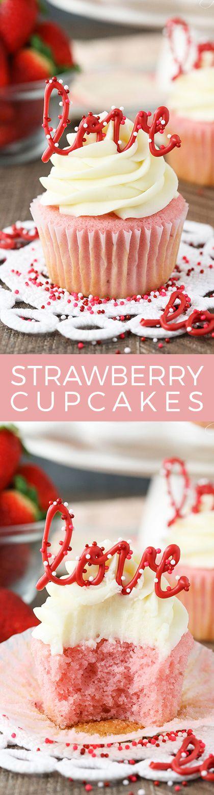 Hochzeit - Strawberry Cupcakes With Cream Cheese Frosting
