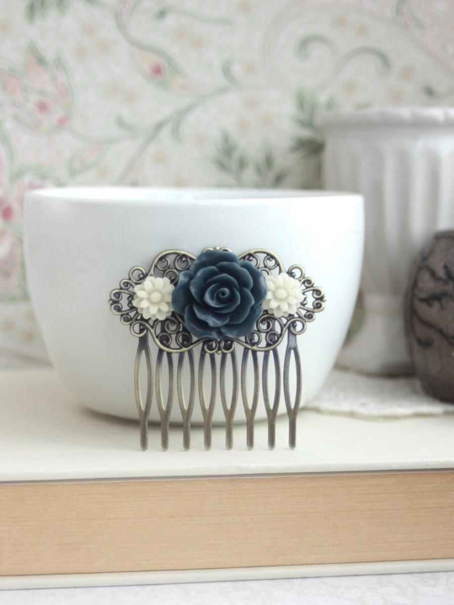 Hochzeit - Navy Blue, Dark Greyish Blue Rose, Soft White Daisy Flower Hair Comb, Bridesmaids Gift. Bridal Wedding Comb. Something Blue. Country French