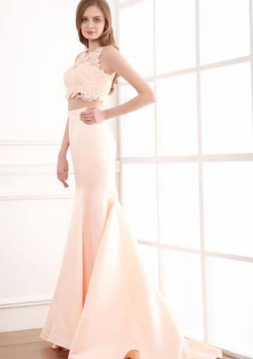 زفاف - Ruched Appliques Two-piece Mermaid Straps Sweep Train Chiffon Sleeveless