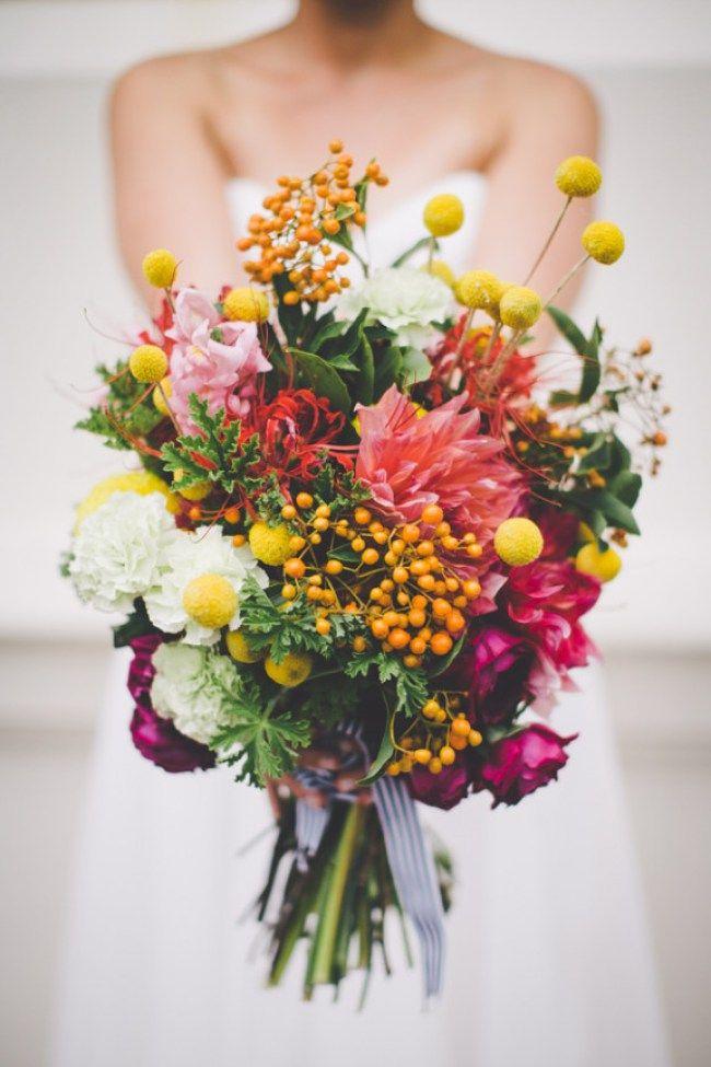 Hochzeit - Craspedia Wedding Flower Inspiration