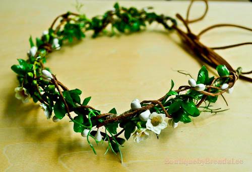 Wedding - Dainty White Floral Crown