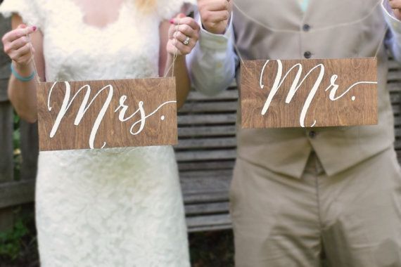 Свадьба - Mr And Mrs Chair Signs - Without Laurels - Wooden Wedding Signs - Wood