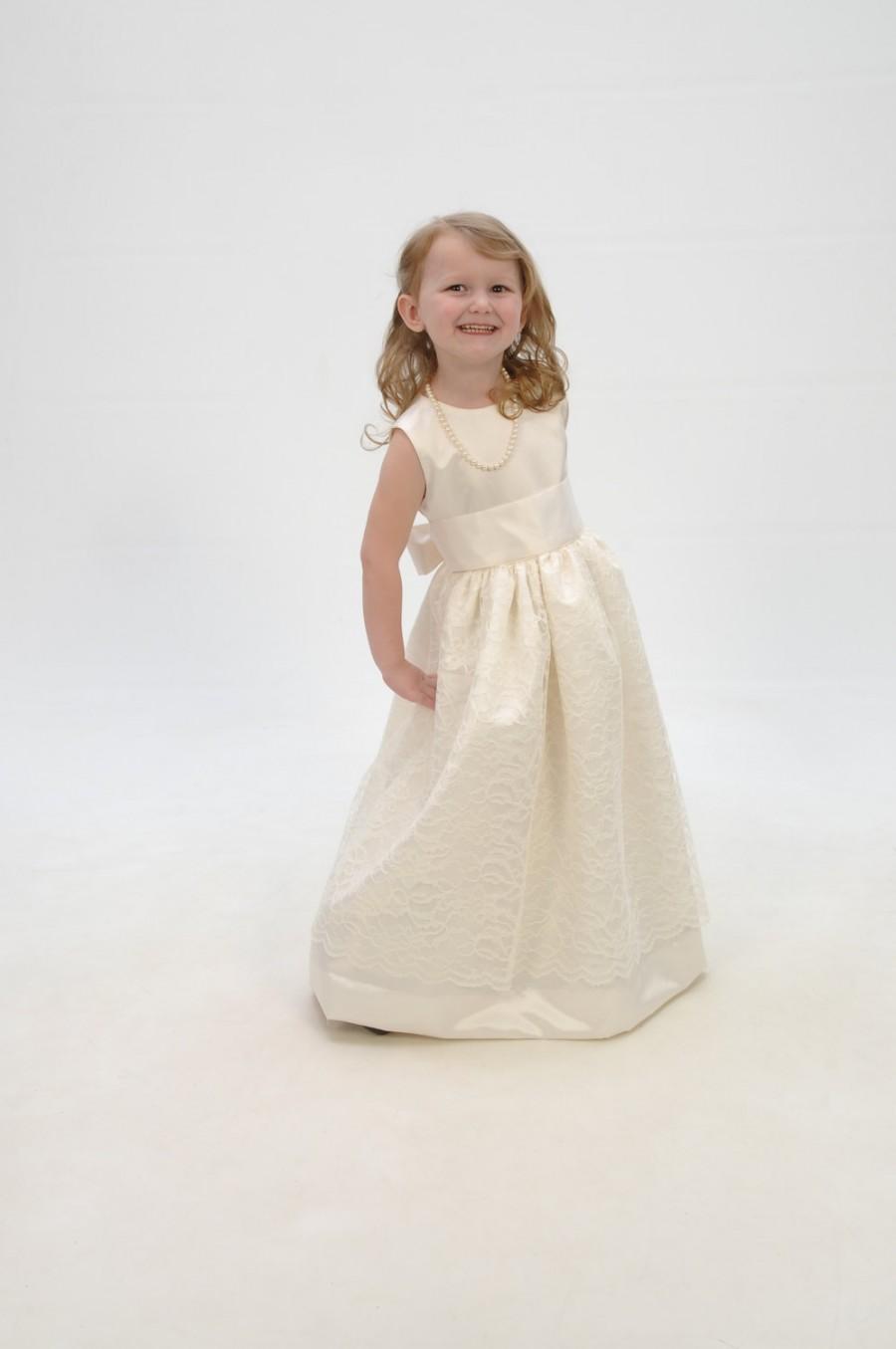 Hochzeit - The Abigail Dress, flower girl dress, ivory lace flower girl dress, ivory flower girl dress,