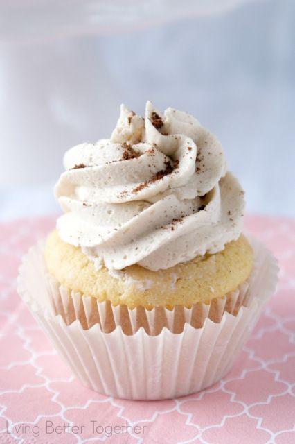 Свадьба - French Vanilla Cappuccino Cupcakes