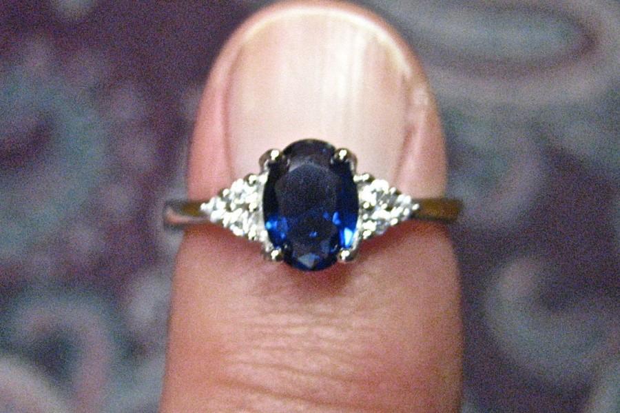 Свадьба - Classic Vintage 925 Sterling Silver Sapphire CZ Ring