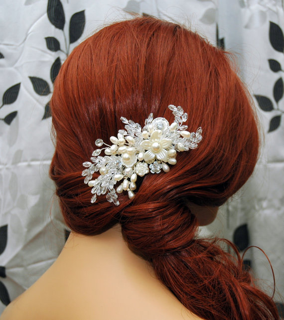 Hochzeit - Pearl Wedding Hair Comb, Silver Bridal Hair Comb, Wedding Headpiece, Wedding Hair Jewelry, Wedding Hair piece, Flower Pearl Hair Comb