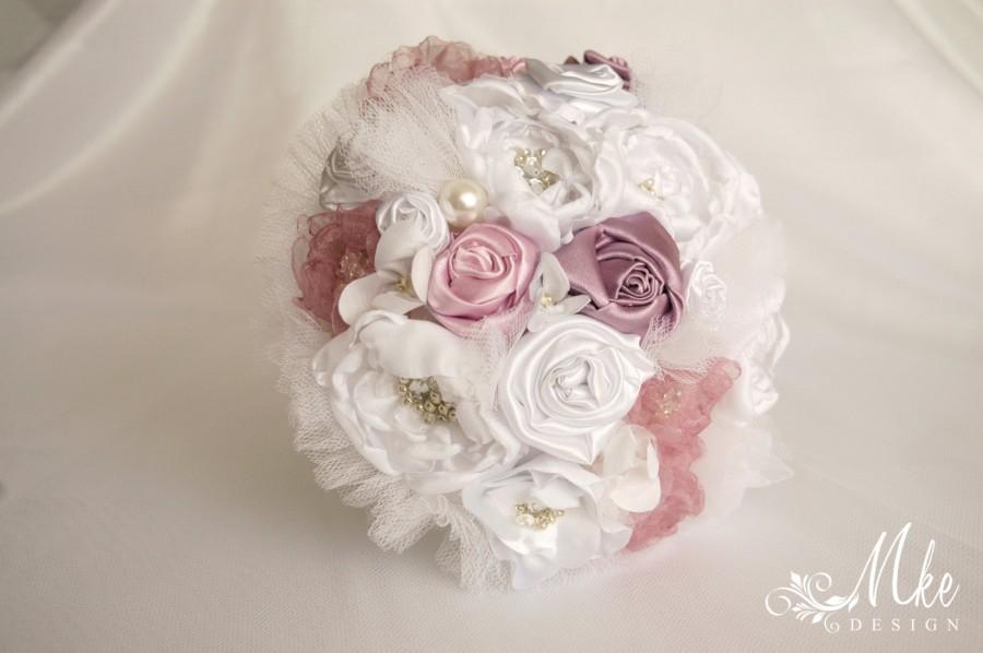 Hochzeit - Wedding bouquet, bridal bouquet in romantic with brooch, bridesmaid bouquet, bouquet of flowers, wedding flowers