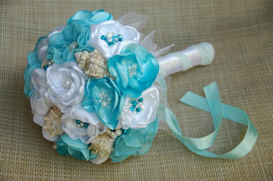 Свадьба - Beach wedding bouquets, sea shell bouquet, seaside bouquet, bridal bouquet, bridesmaid bouquet, bouquet of flowers