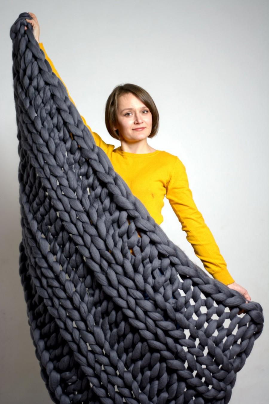 Mariage - Chunky knit Blanket. chunky blanket, Knitted blanket. Merino Wool Blanket. Extreme Knitting, grey blanket