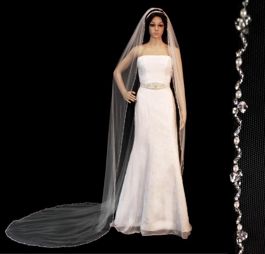 زفاف - SALE 50 % OFF/Crystal Pearl Beaded Edge Cathedral Bridal Wedding Veil White Ivory or Champagne
