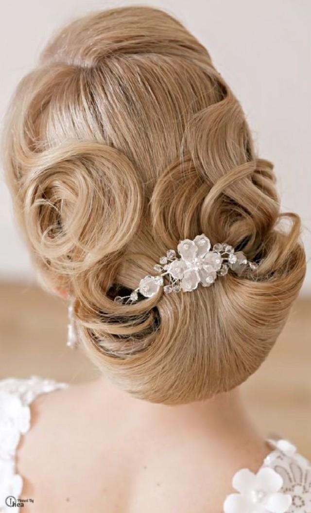 Hochzeit - Wedding Hairstyles - Brides With Sass Hair Styles #2171709