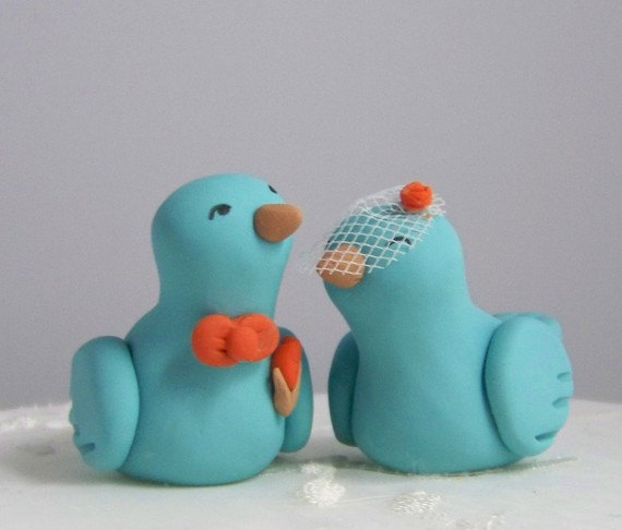 Hochzeit - Custom Lovebird Wedding Cake Topper Wedding/Home Decor - Birdcage Veil, Boutineer and Tie - Colors of Choice