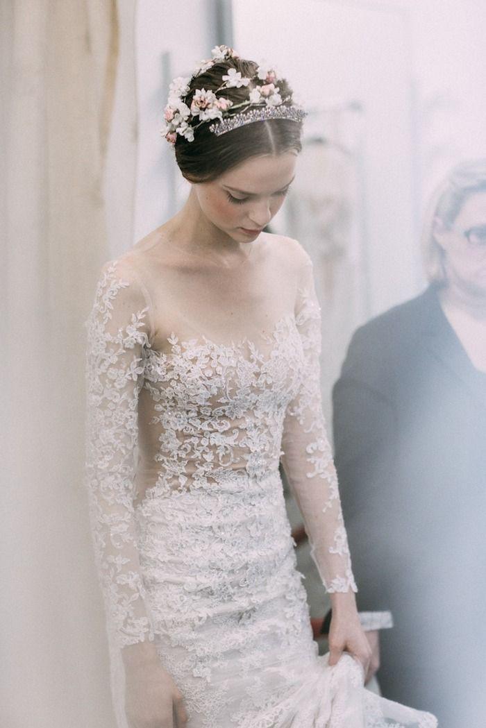 Hochzeit - Touch & Strut Baby • Reem Acra Fall 2015 Bridal  Posted By...
