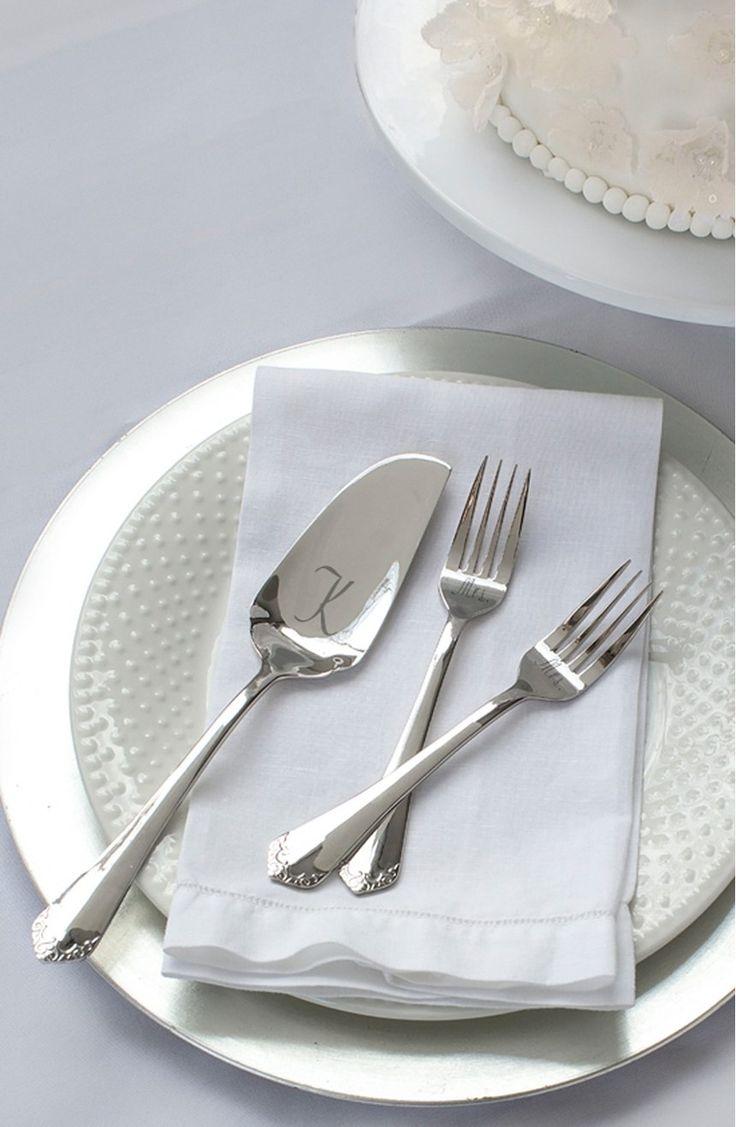 Hochzeit - Cathy's Concepts 'Mrs. & Mrs.' Personalized Silverplate 3-Piece Cake Serving Set 