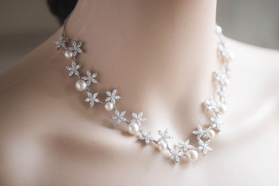 Wedding - swarovski Pearl & silver plated rhinestone statement Wedding Necklace,Bridal Necklace, Bridal Wedding Jewelry