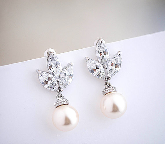 Mariage - Statement Wedding cubic zirconia Earrings,stud sterling silver Bridal Jewelry swarovski pendant statement wedding earring