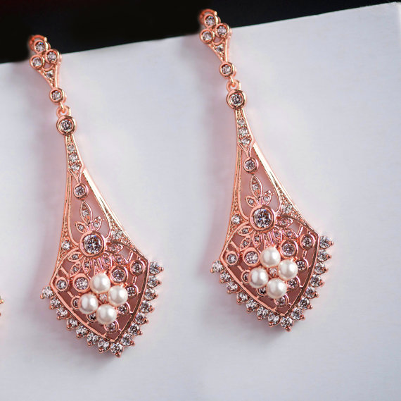 Свадьба - Statement wedding Bridal earrings ,Swarovski crystal Vintage Wedding Earrings Rose gold Cubic Zirconia pearl Wedding Bridal.