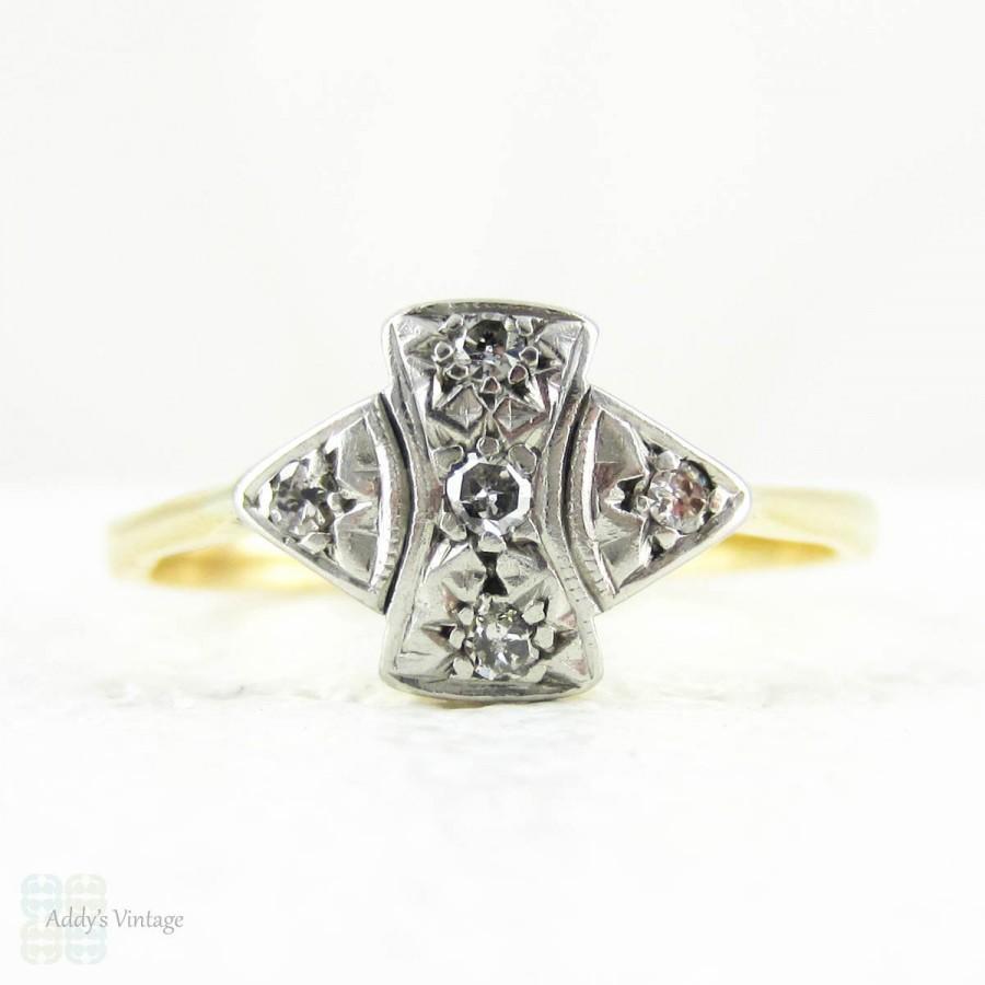 Wedding - Art Deco Diamond Engagement Ring, 1920s Geometric Bow Shape Five Stone Diamond Ring in 18 Carat Gold & Platinum.