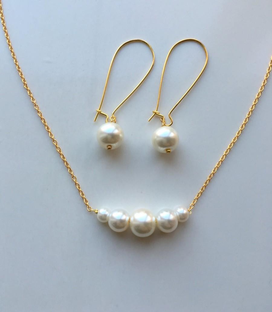 Mariage - Ivory Pearl Necklace and Earring Set /Gold plated jewelry-Bridesmaid Jewelry Unique Gift Set/ Bridesmaid jewelry set of 4,5,6,7,8,9,10