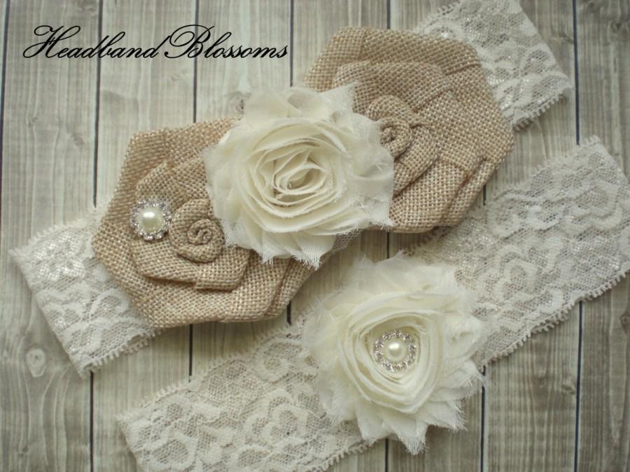 زفاف - IVORY Bridal Garter Set - Keepsake & Toss Garters - Burlap Chiffon Flower Pearl Lace Garters - Rustic Country Wedding - Cream Lace Garder