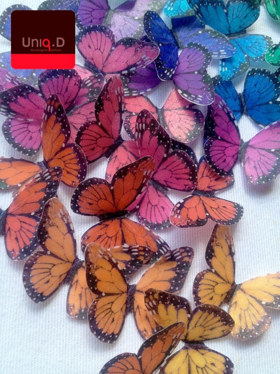 Свадьба - new BUY 60 get 10 FREE edible rainbow butterflies - edible cupcake decoration - edible butterflies - wedding favors by Uniqdots on Etsy