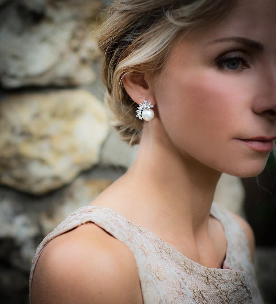 زفاف - Vintage Style Pearl Flower Wedding Earrings, Vintage Style Pearl Bridal Earrings, 1950s Wedding Stud Earrings, Gatsby Earrings - 'ADENA''