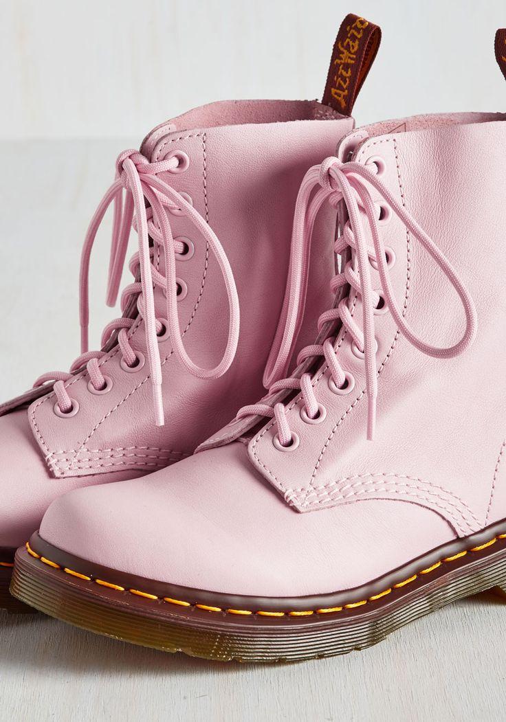 زفاف - March Through Manhattan Boot In Pink