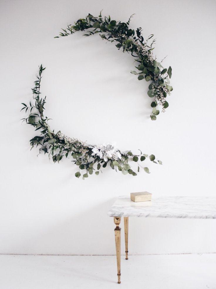 Wedding - DIY: Wreaths With Eucalyptus And Ruscus-Leafed Bamboo
