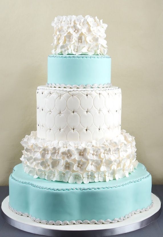 Mariage - How To Plan A Classy Tiffany Blue