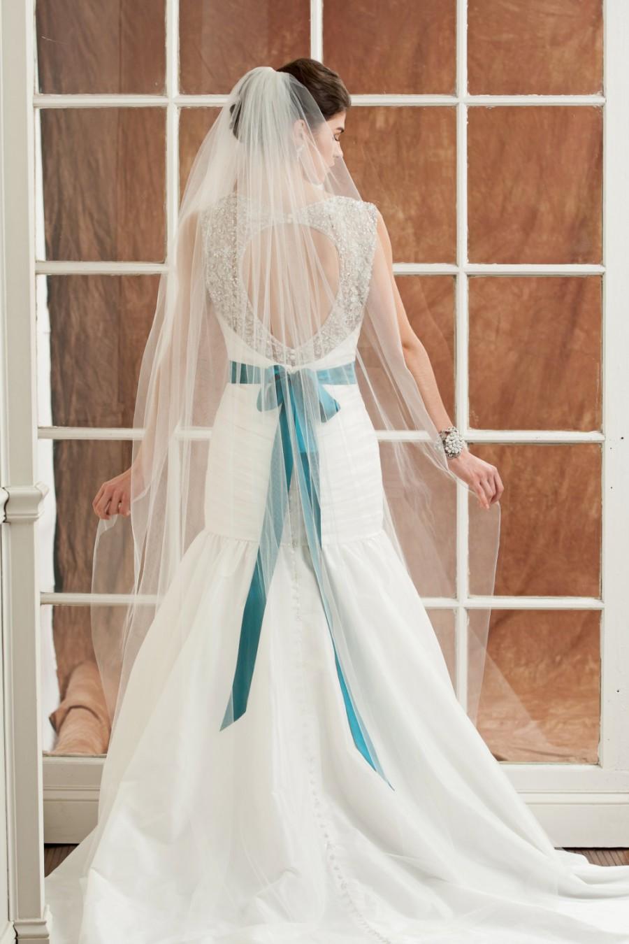 زفاف - Traditional Wedding Veil, Long Bridal Veil in White, Diamond White, Ivory and more -- Jes' Mountain Veil