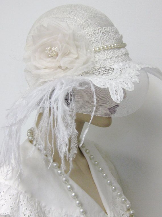 Mariage - 1920's Flapper Wedding Cloche/Reserved For Laura