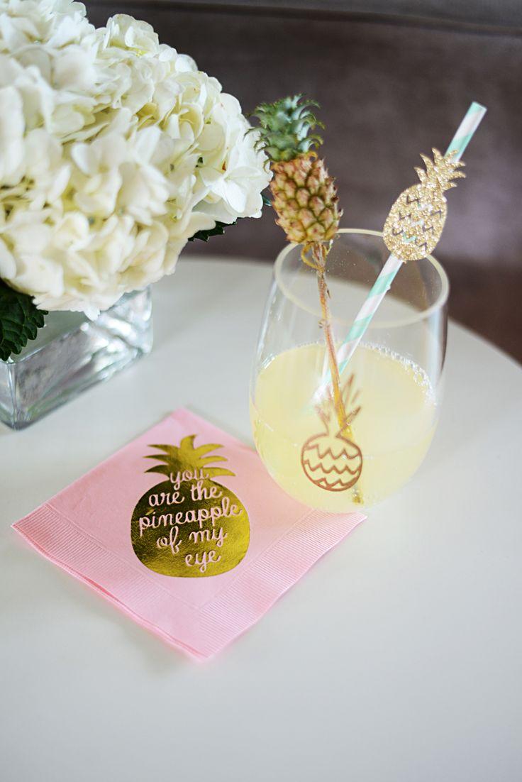 Hochzeit - "You Are The Pineapple Of My Eye" Baby Reveal