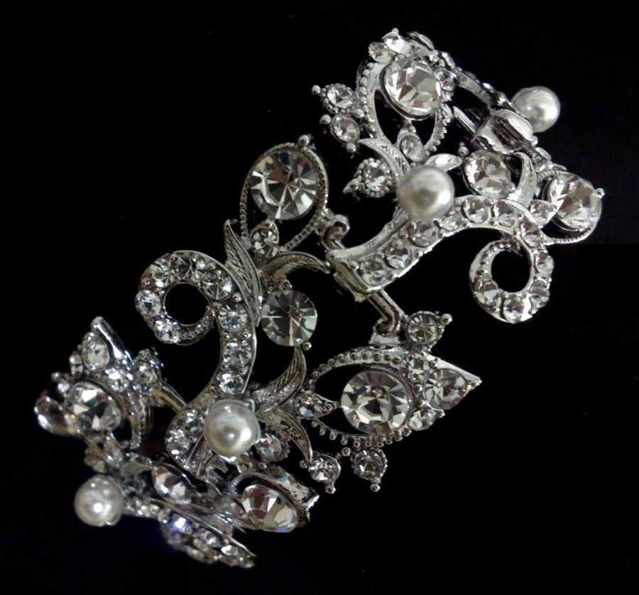 Hochzeit - Crystal Bracelet, Pearl Bridal Jewelry, Leaves Bracelet, Woodland Wedding, Vines Bracelet, PETALS