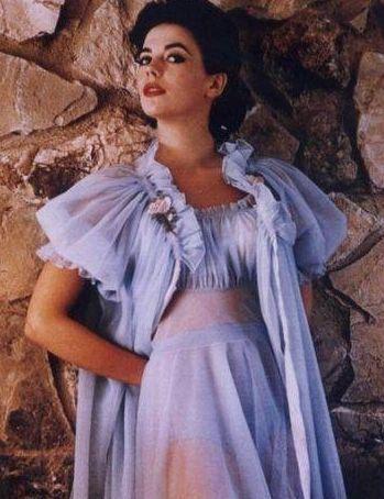 Hochzeit - TOSCA Vintage RAINBOW Nightgown Robe Peignoir SET Chiffon Gown Sissy Lingerie M