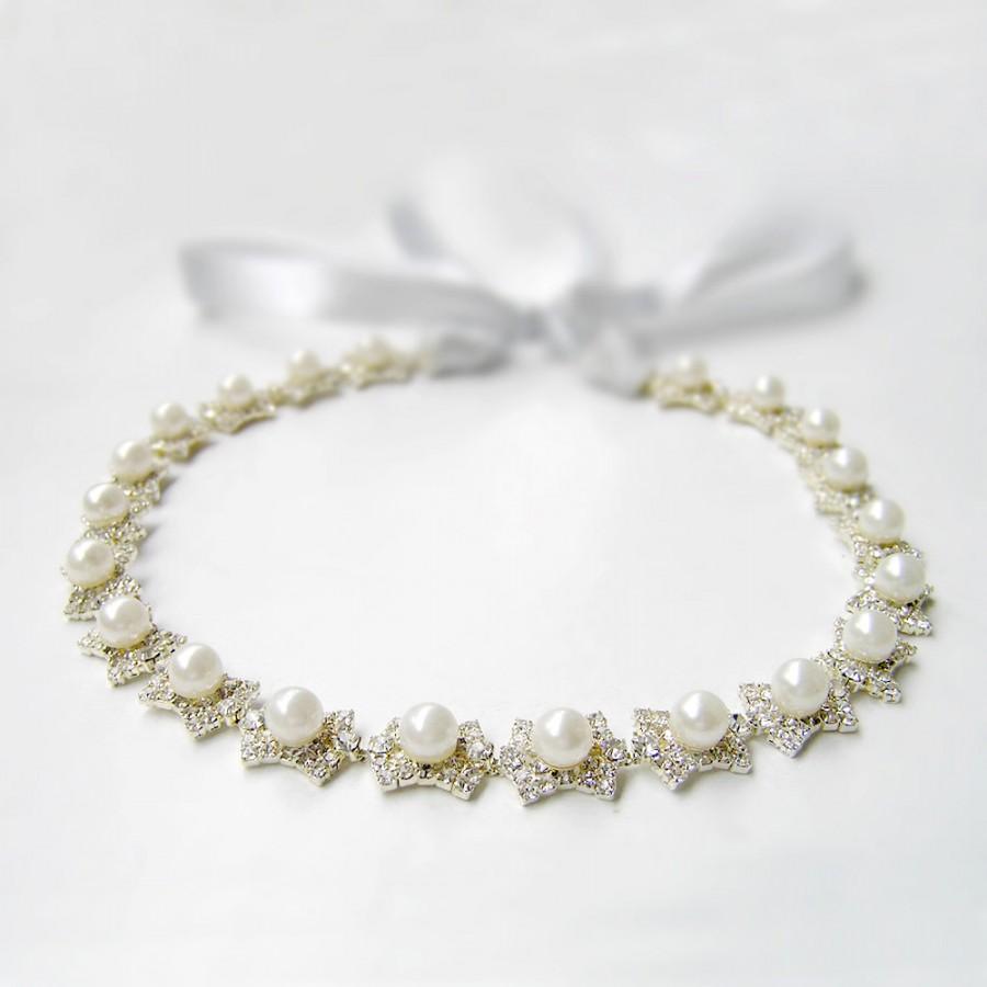 Mariage - Pearl Bridal Headband Wedding Headpiece Pearl Rhinestone Great Gatsby Jewelry Ivory Pearl Tiara Bow Headpiece Hairpiece Hola